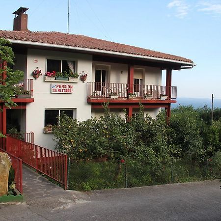 Pensión Tximistarri San Sebastián Exterior foto